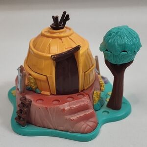 Vintage 1995 Disney Polly Pocket Pocahontas Powhatan Home Incomplete